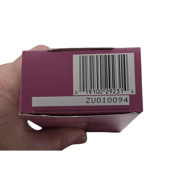 New - Jergens Melanin Glow Moisturizing Glow Enhancer for Face, 2 fl oz - Picture 4 of 5